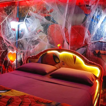 Spider-man House 2 * كاتانيا
